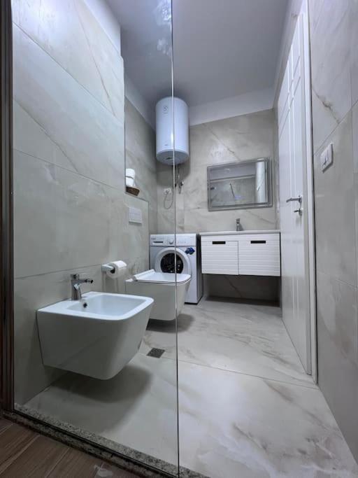 Inizio Apartment Shkoder Bagian luar foto